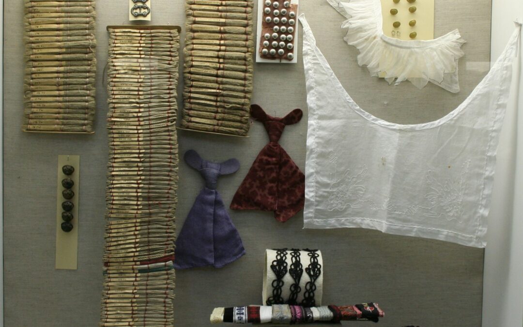 Vác 950 – Textil-, rövidáru-, divatáru